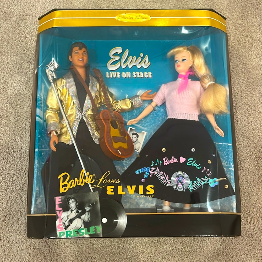 Barbie loves Elvis
